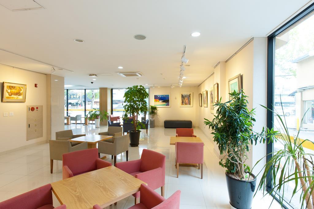 Benikea Hotel Flower Seoul Bagian luar foto