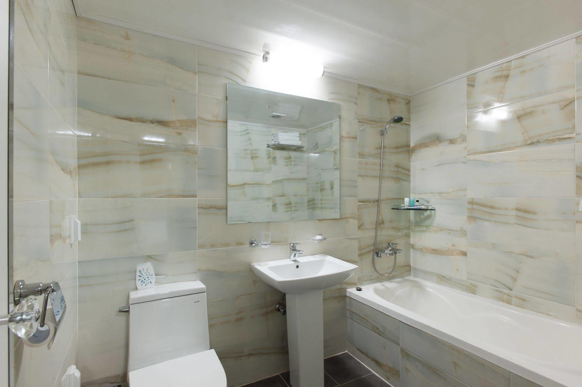 Benikea Hotel Flower Seoul Bagian luar foto